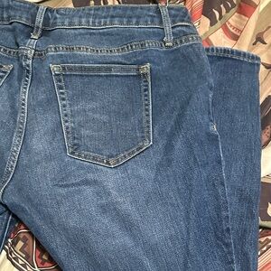 758.  GAP Women's maternity Skinny Jeans - Blue